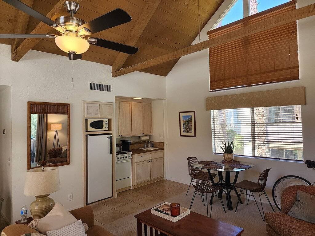 Foto 9 von 24: Peaceful Desert Studio Condo near La Quinta & Palm Desert.  Tons to do!
