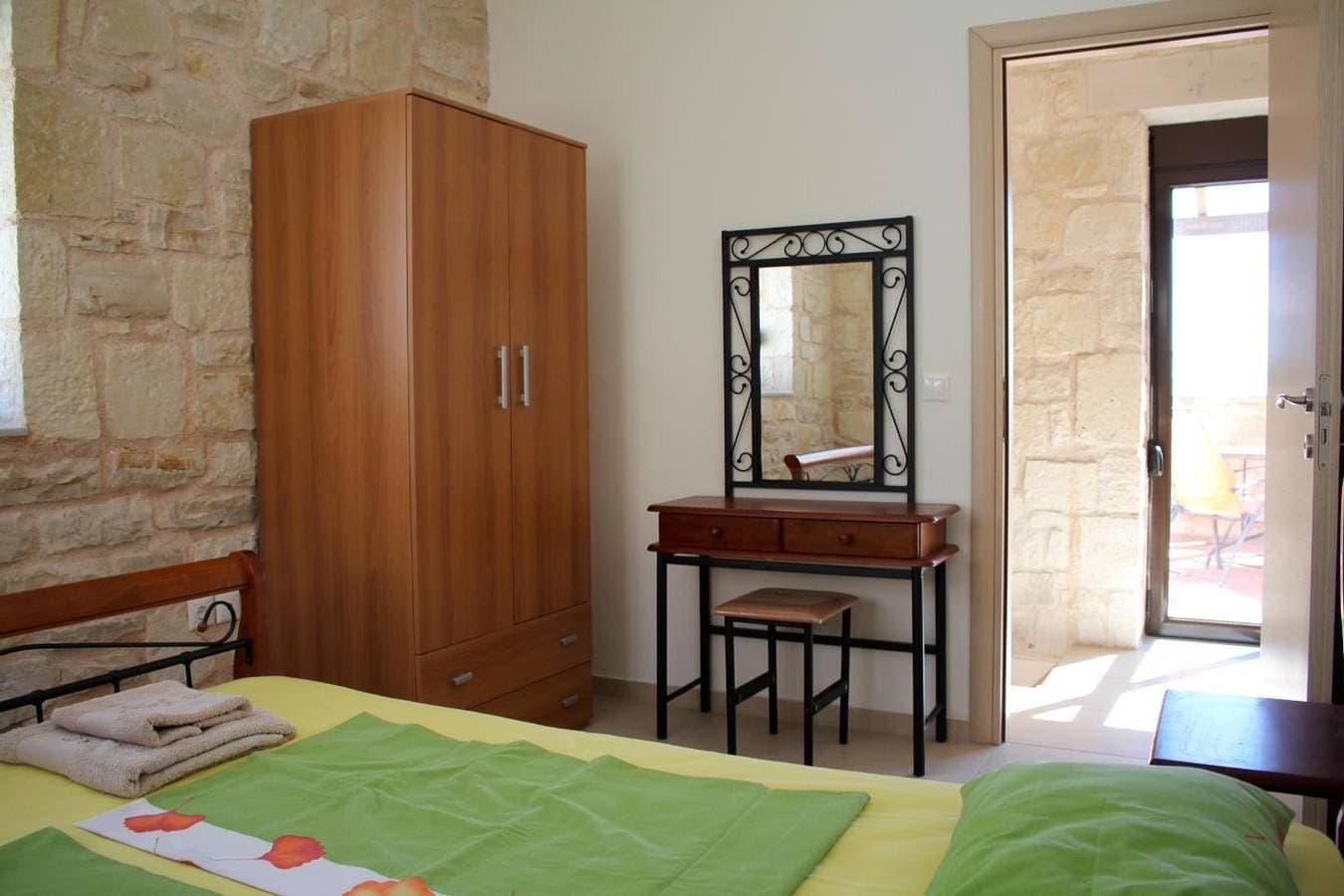 Foto 12 von 34: Ferienhaus nah zum schönen weitläufigen Strand, Wifi | Analipsi, Kreta