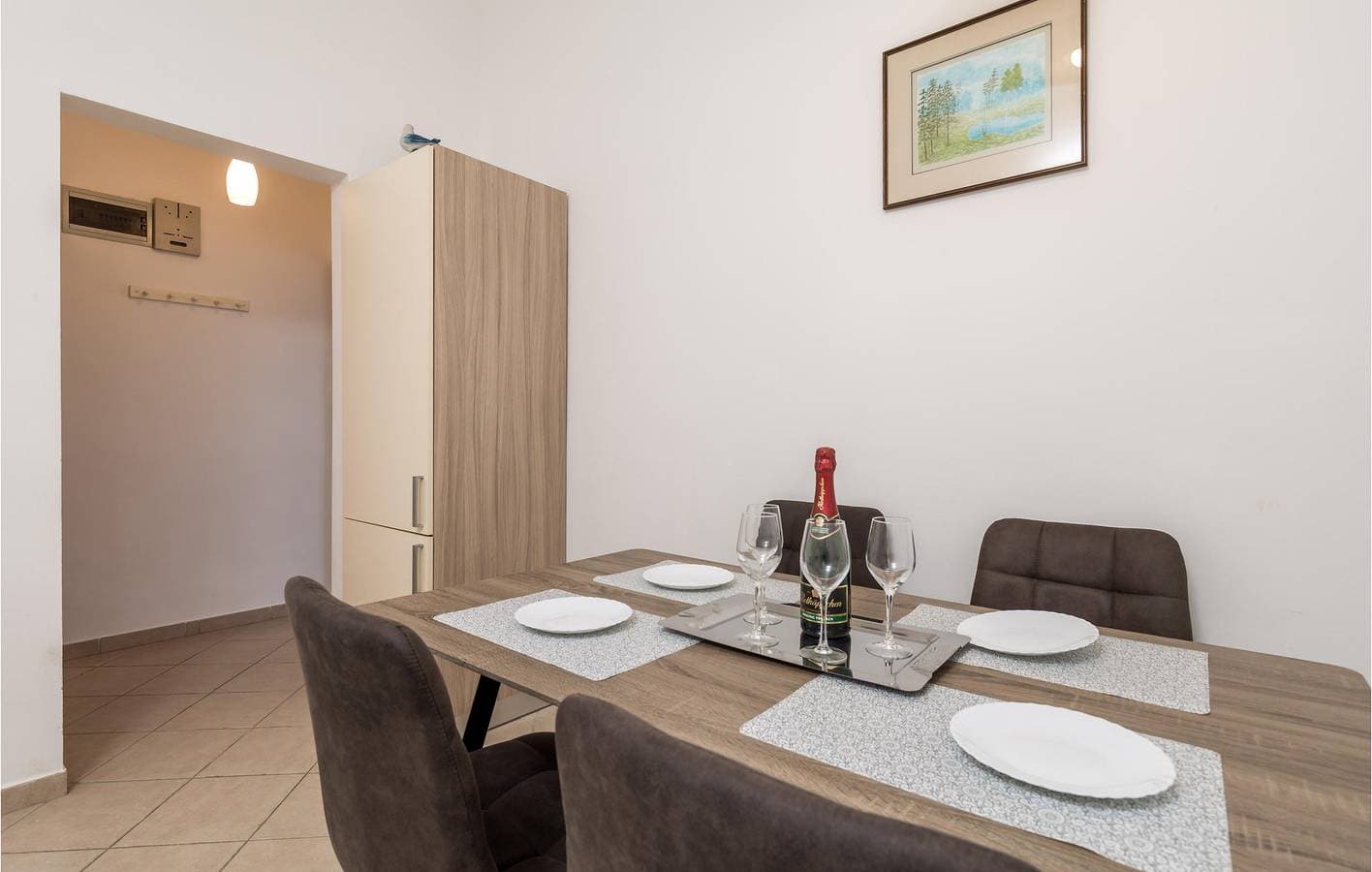 Foto 8 von 26: Urlaub am Meer: Modernes Apartment mit Terrasse und Parkplatz, 200 m vom Strand entfernt