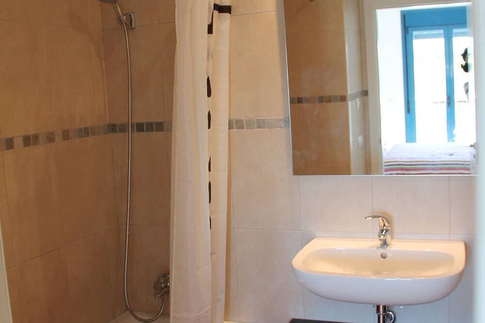 Foto 4 von 24: Neue Luxuswohnung in erster Strandlinie mit Meer- und Bergblick und Wi-Fi