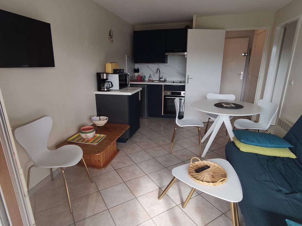Schöne 2-Zimmer-Wohnung nahe am Meer mit Parkplatz 1