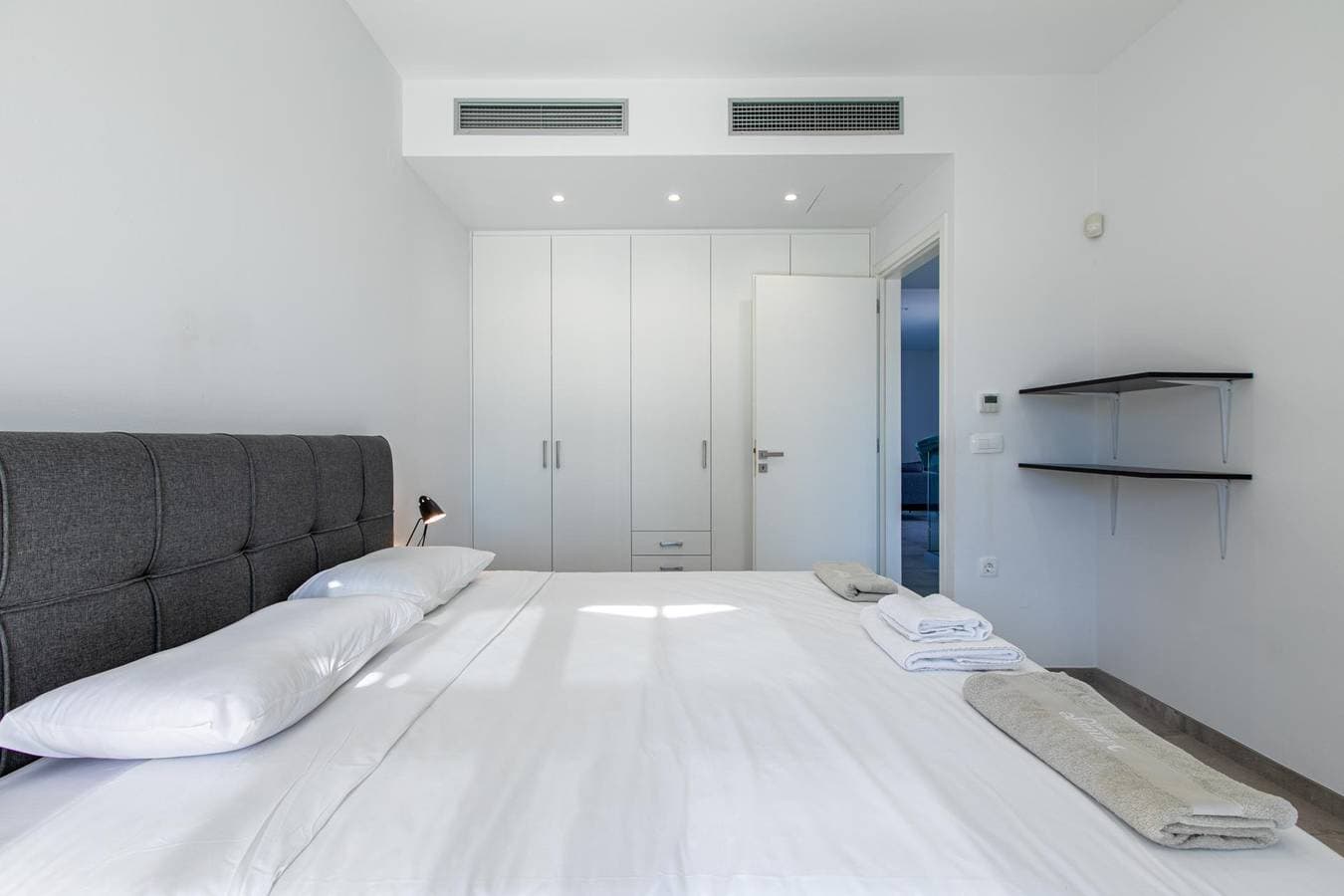 Foto 13 von 28: Villa für 4 Personen
