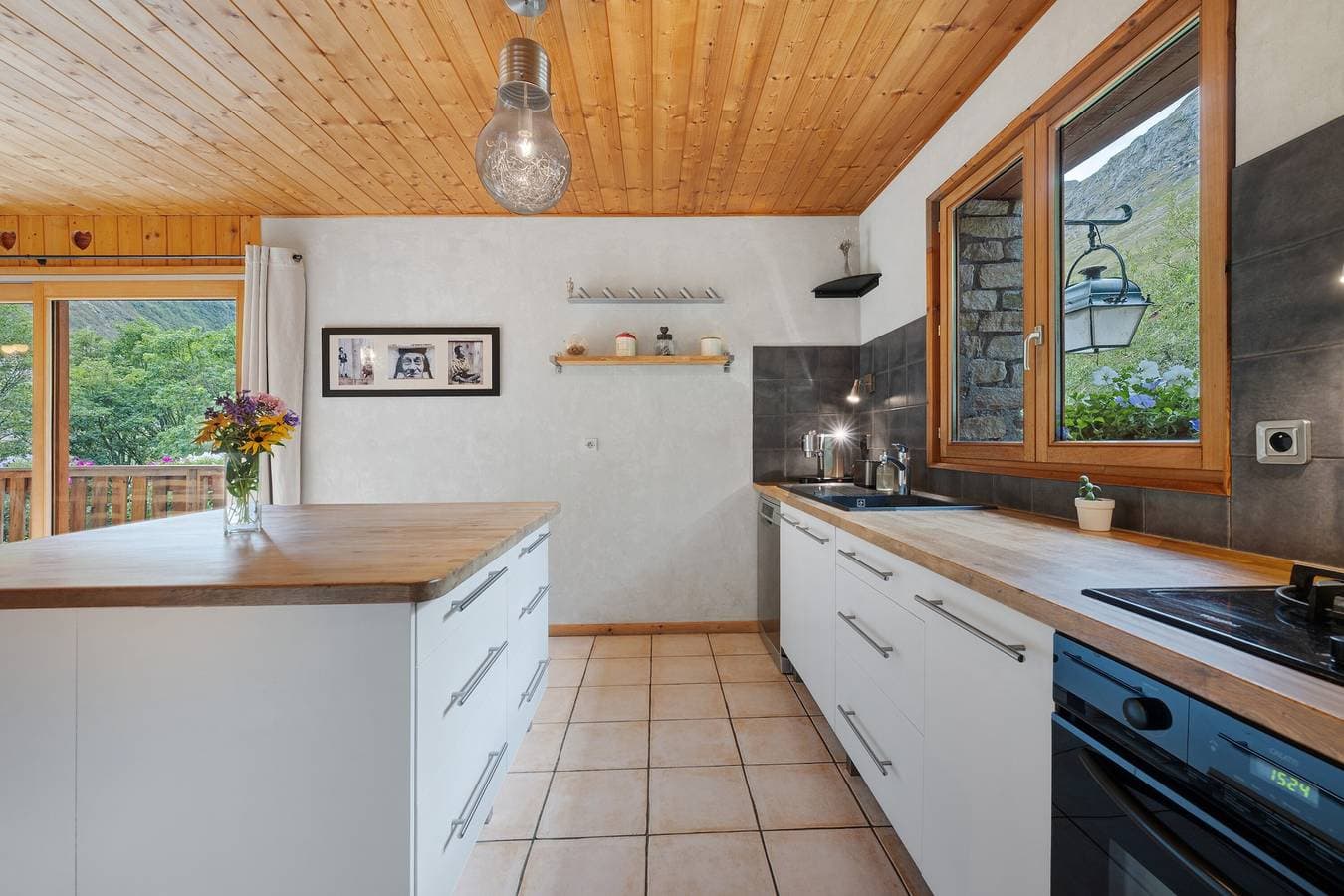 Foto 10 von 43: Duplex La Tourmentine – Geräumiges Apartment in Bonneval-sur-Arc, Alpenblick