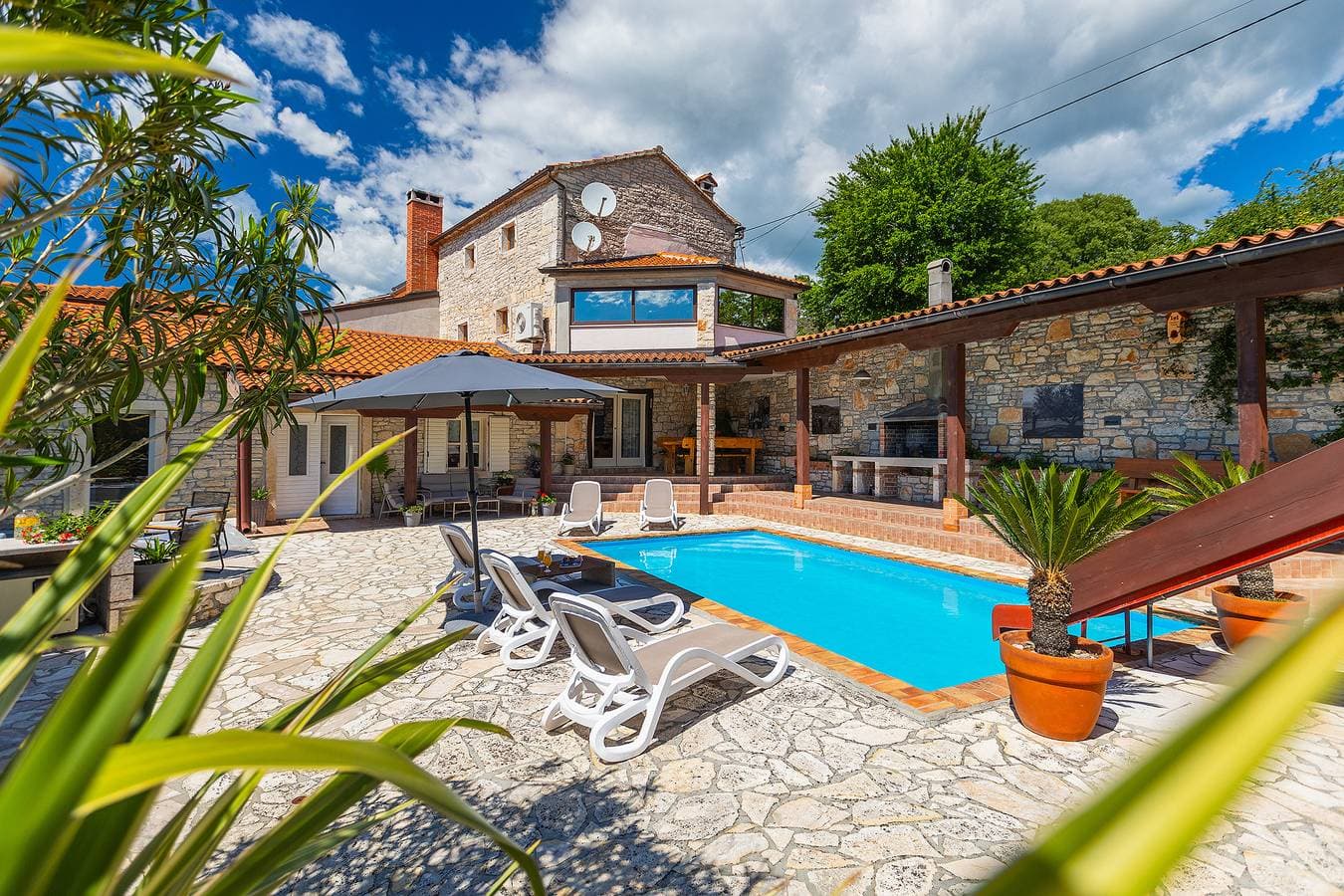 Villa Antoli 1