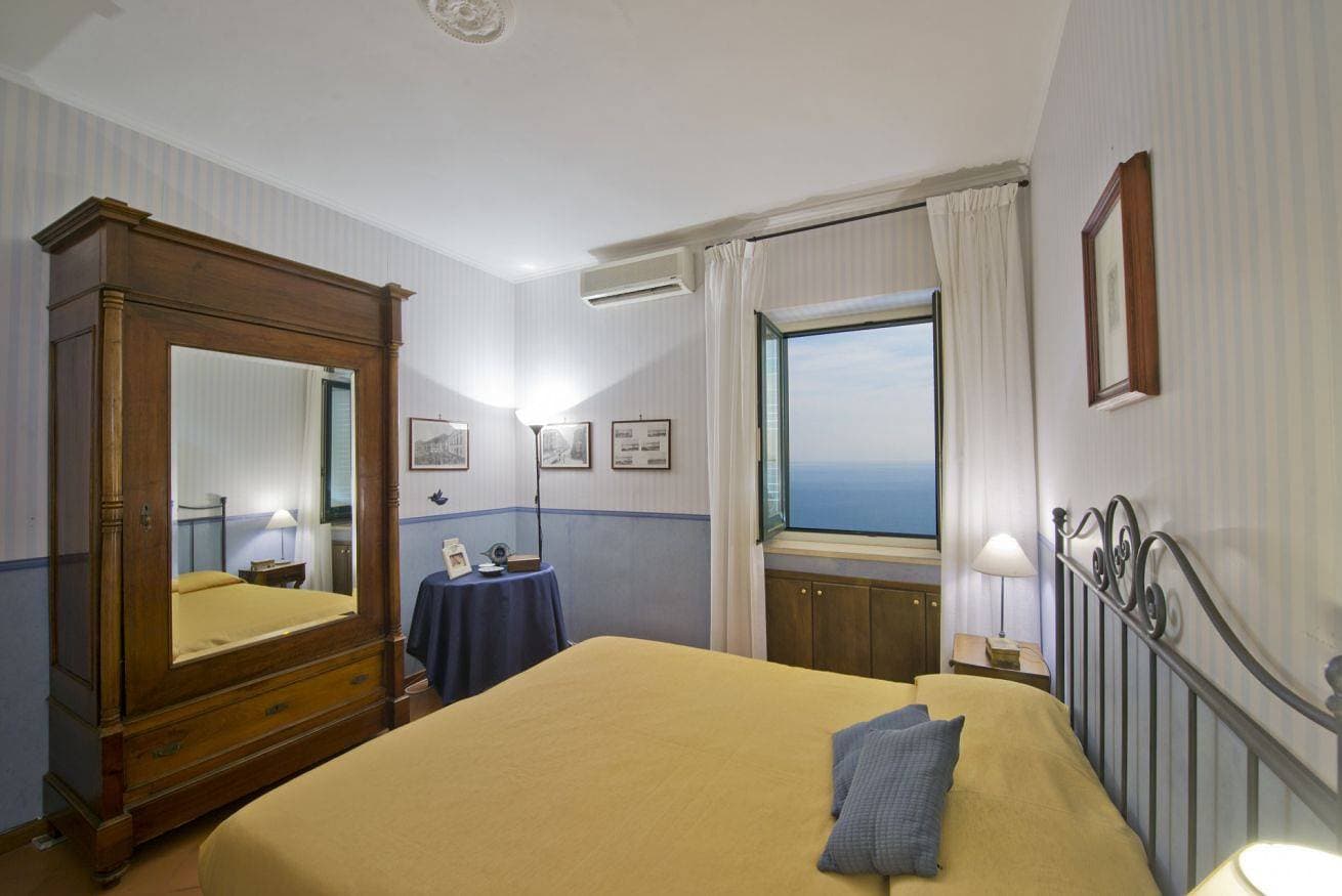 Foto 9 von 23: Ferienwohnung für 2 Personen mit Meerblick