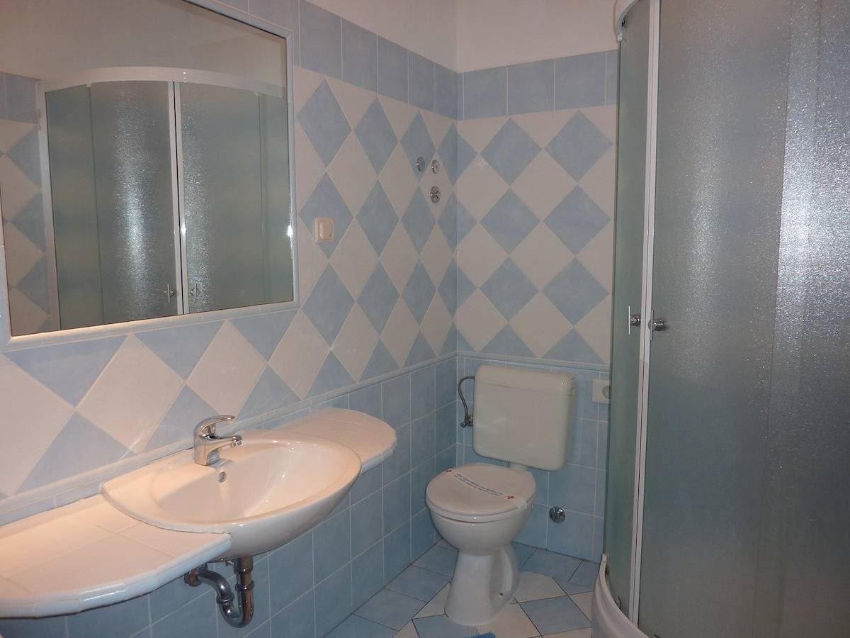 Foto 11 von 24: Comfortable Apartment with 2 bedrooms (2 adults + child)