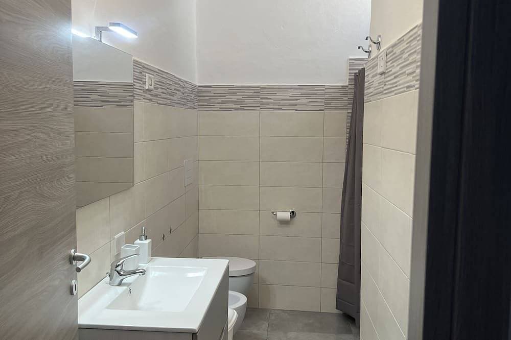 Foto 5 von 30: Foxi Manna house, very close to the sea with terrace with spectacular views