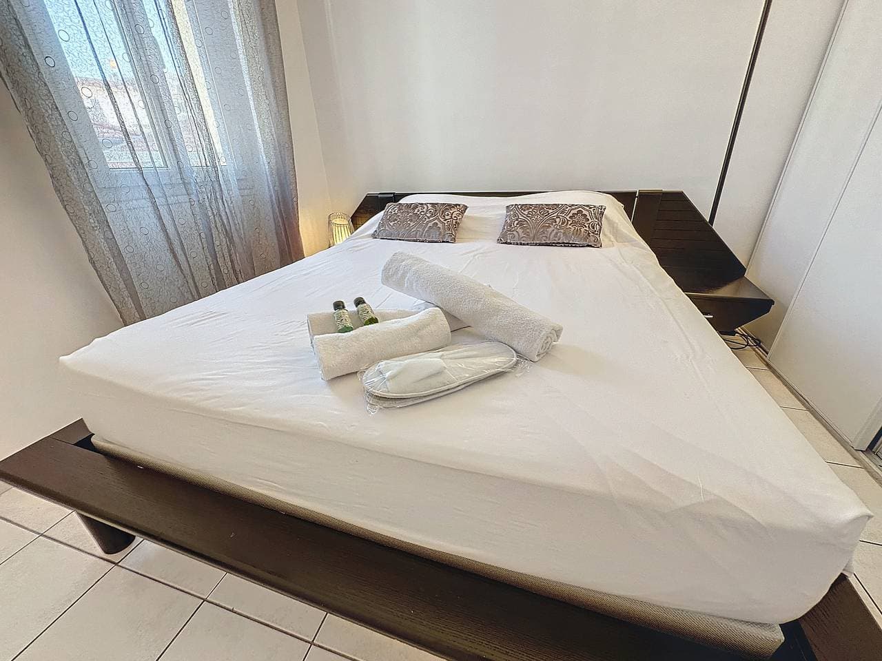Foto 8 von 13: Central 1 bedroom Riouffe 206 2 mins from Palais