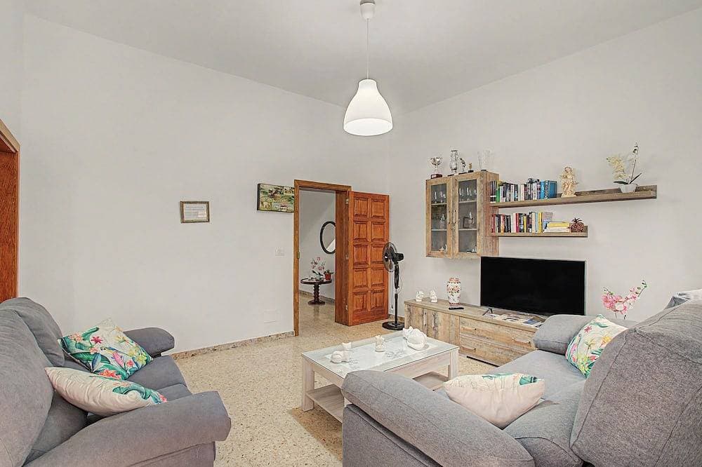 Foto 13 von 29: Ferienhaus 'Ca'irene' mit Bergblick, privater Terrasse und WLAN