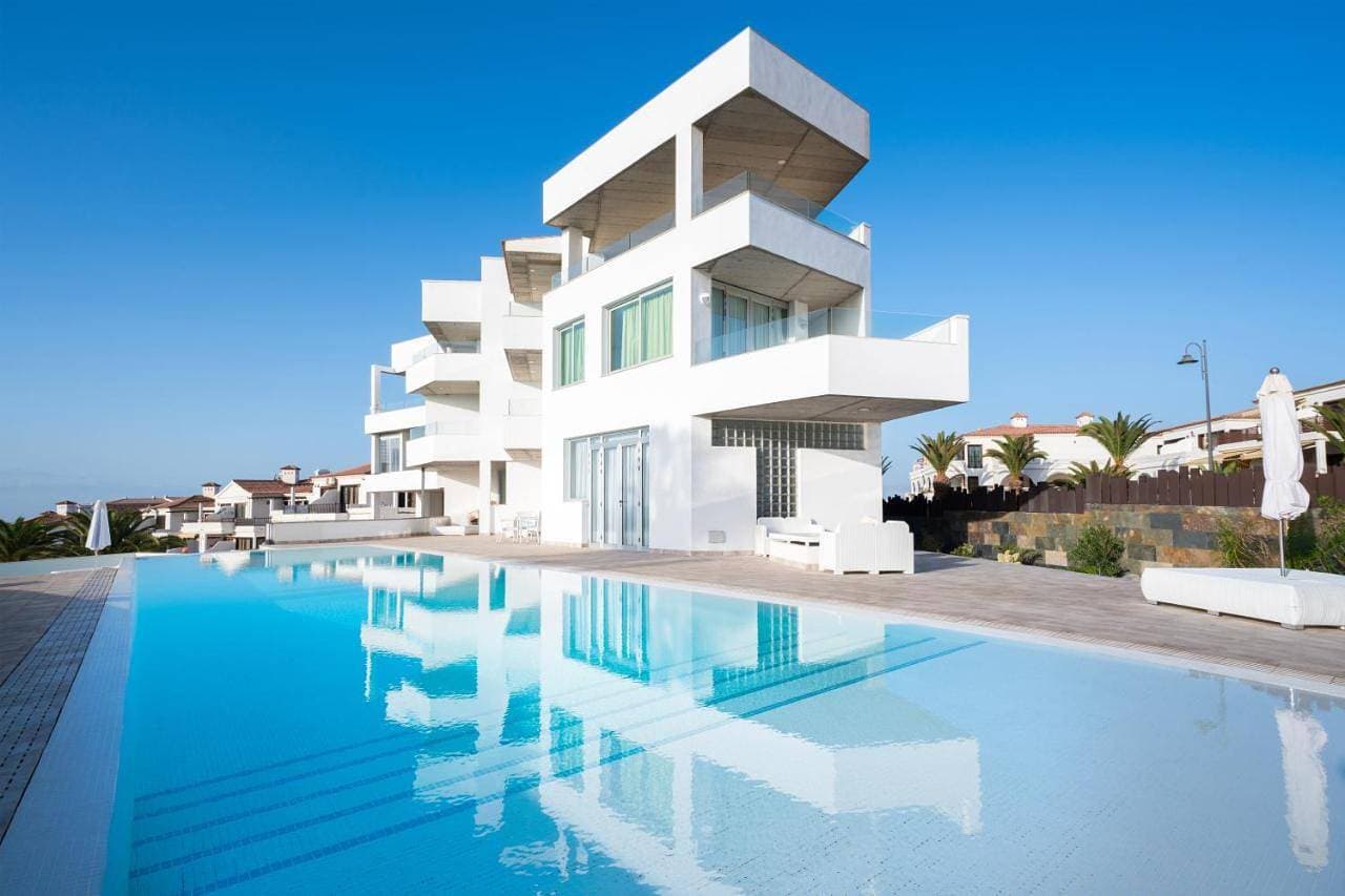 Amarilla Golf Villas 1