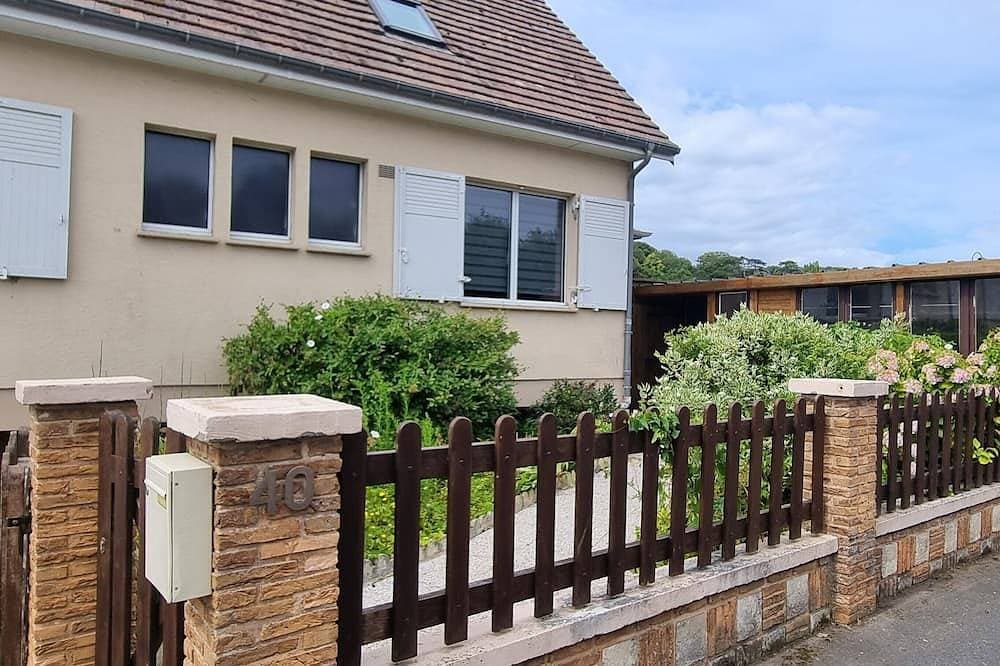Country house by the sea for a Coup De Coeur 1