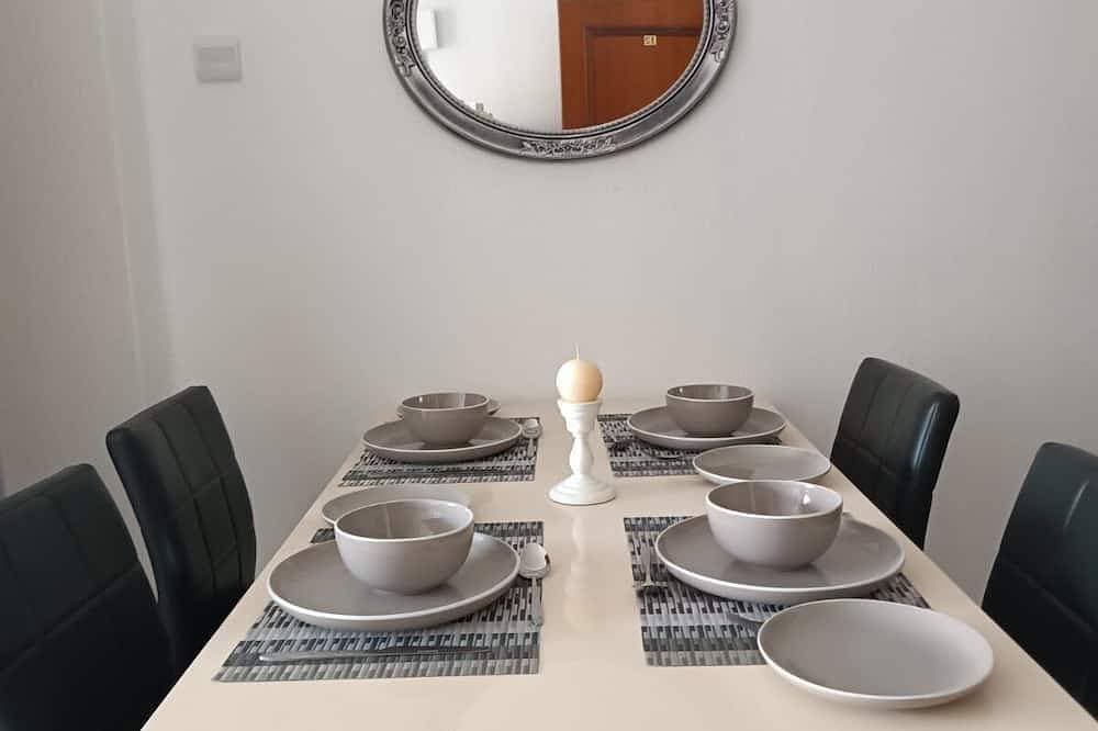 Foto 6 von 11: [Special Offer] 2Br Apartment @ Center of Ayia Napa
