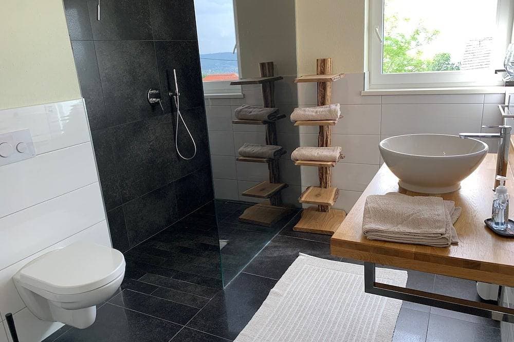 Foto 7 von 26: Penthouse Trier mit großer Dachterrasse und Aussicht über Trier
