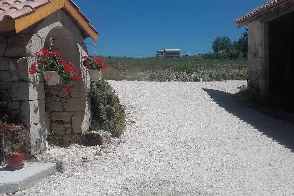 Foto 13 von 23: Ferienhaus auf dem Land mit privater Terrasse, Garten und WLAN