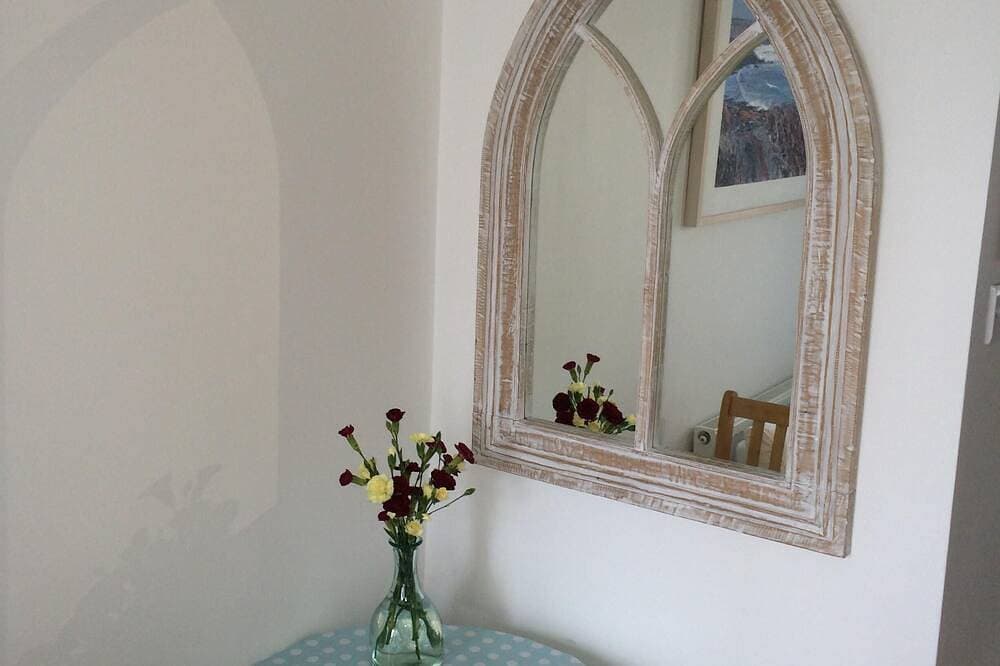 Foto 5 von 24: Luxus Ferienwohnung mit Meeresausblick in Rosamunde Pilcherland