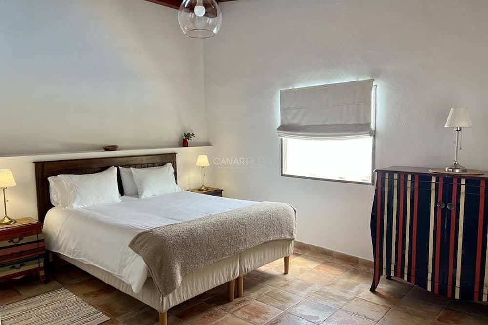 Foto 3 von 13: Charmantes Ferienhaus El Sitio de la Casa mit Privatpool und Bergblick