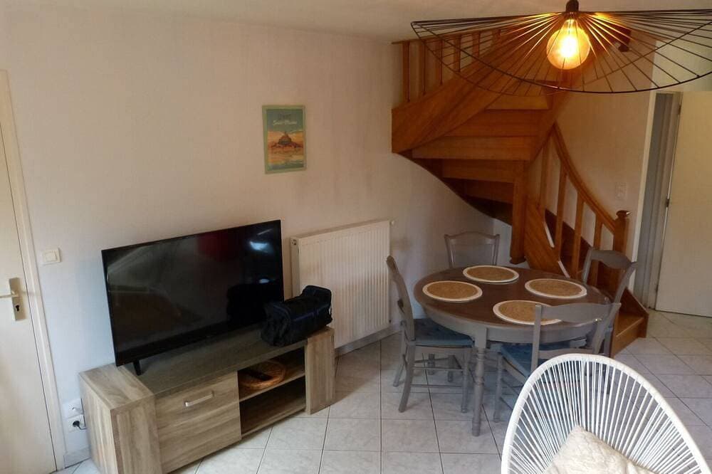 Foto 12 von 16: Le50300 Gîte for 5 pers in Avranches, close to Mont Michel !