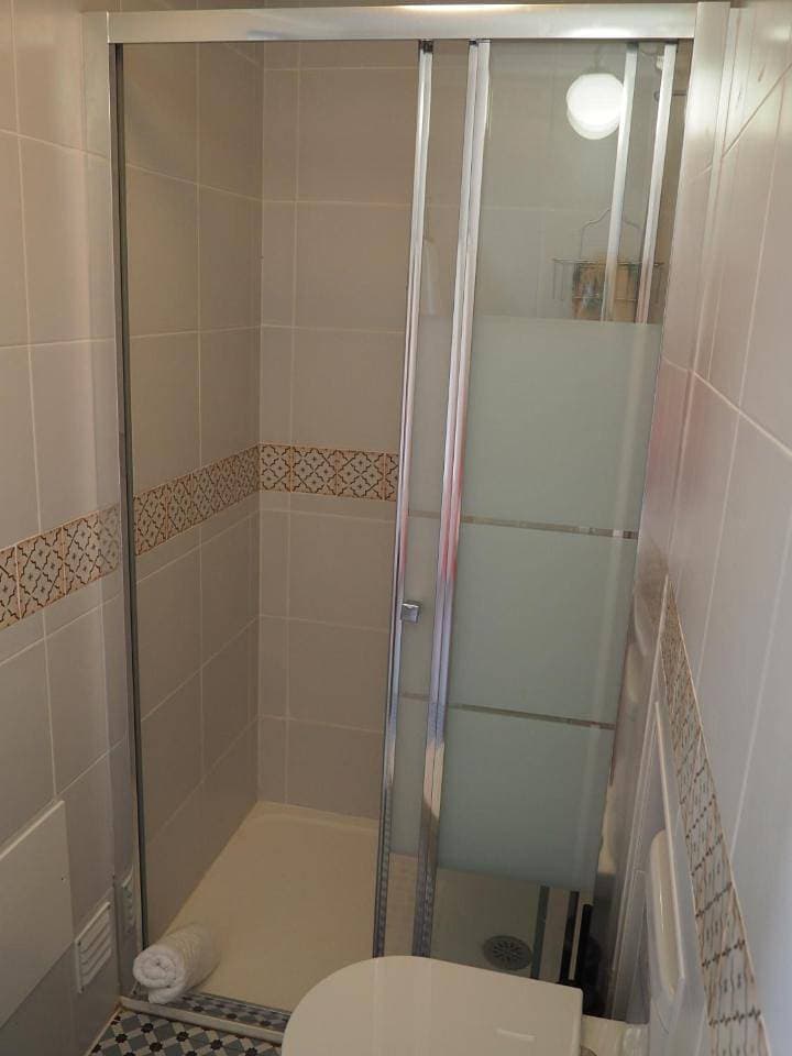 Foto 12 von 16: Studio Apartment