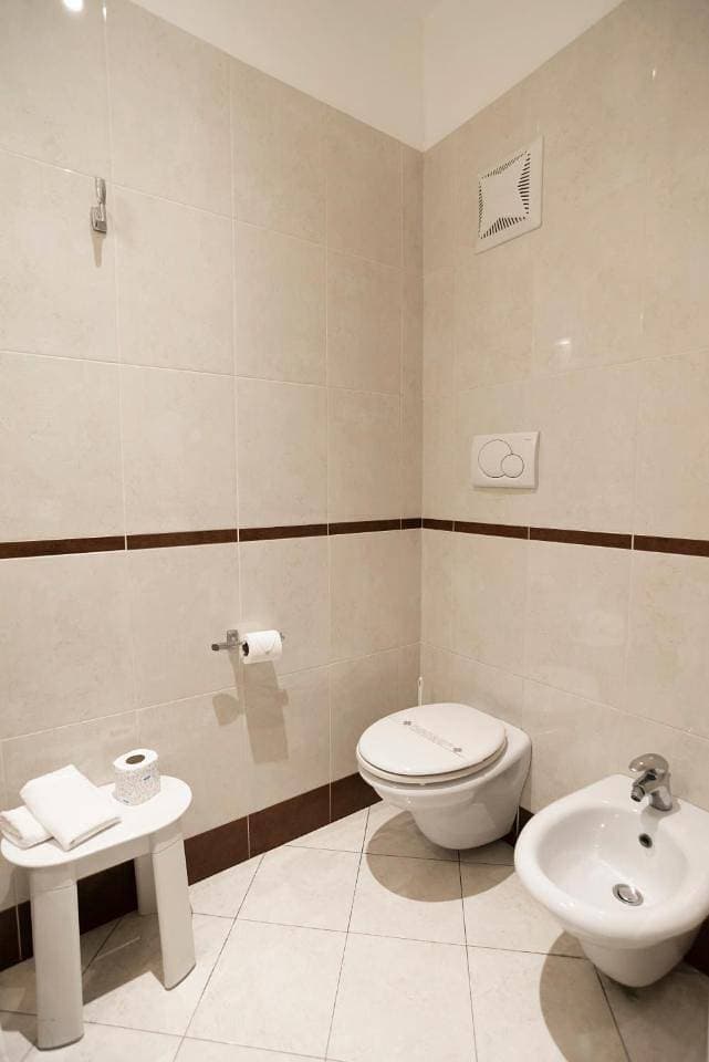 Foto 10 von 12: Standard Triple Room