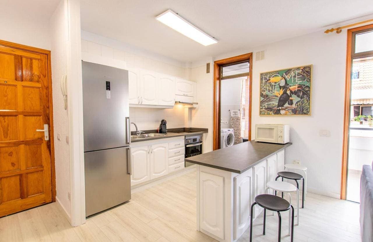 Foto 3 von 5: Ferienwohnung für 4 Personen mit Balkon