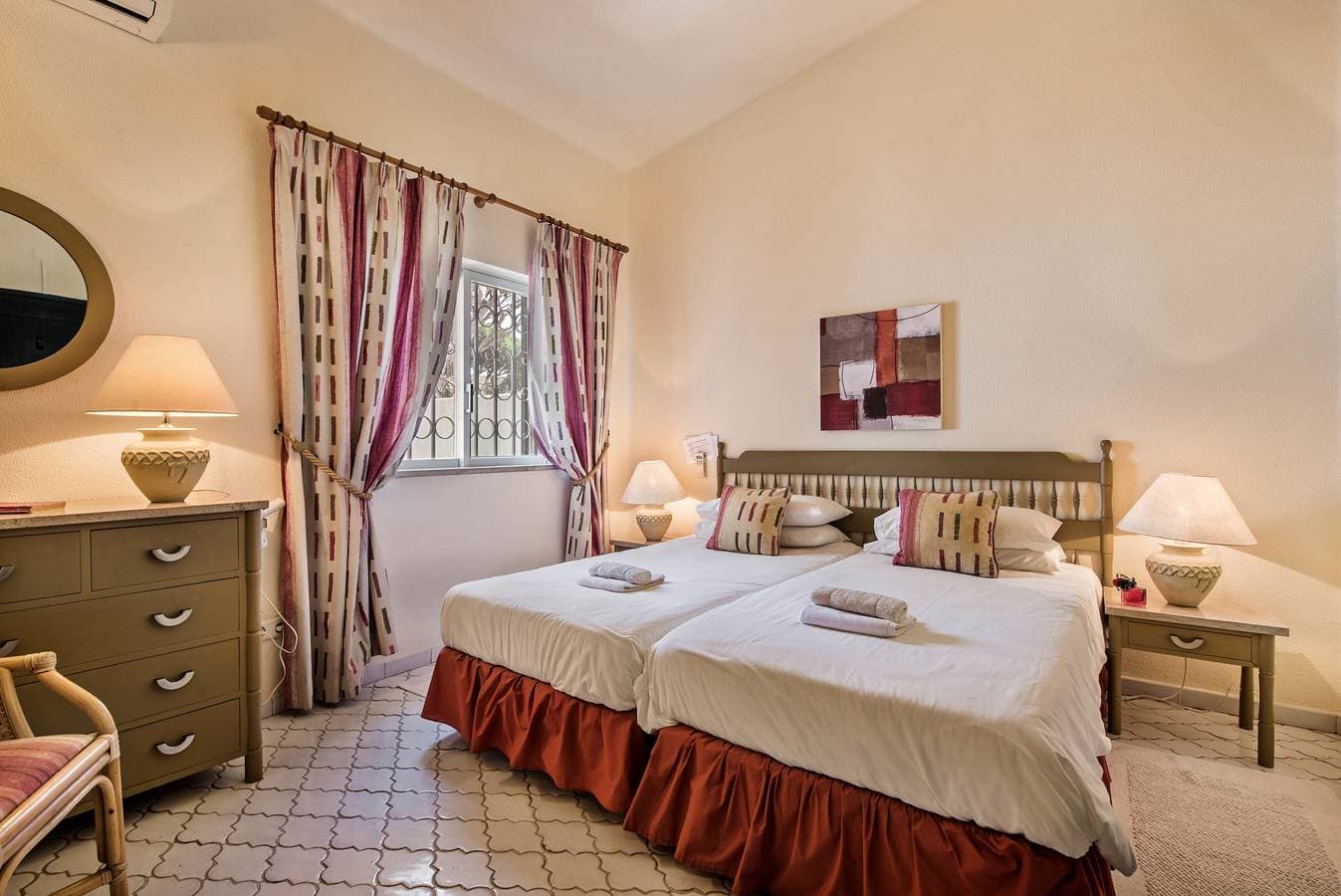 Foto 6 von 13: Villa "Mng Elliott 53" mit privatem Pool und WLAN