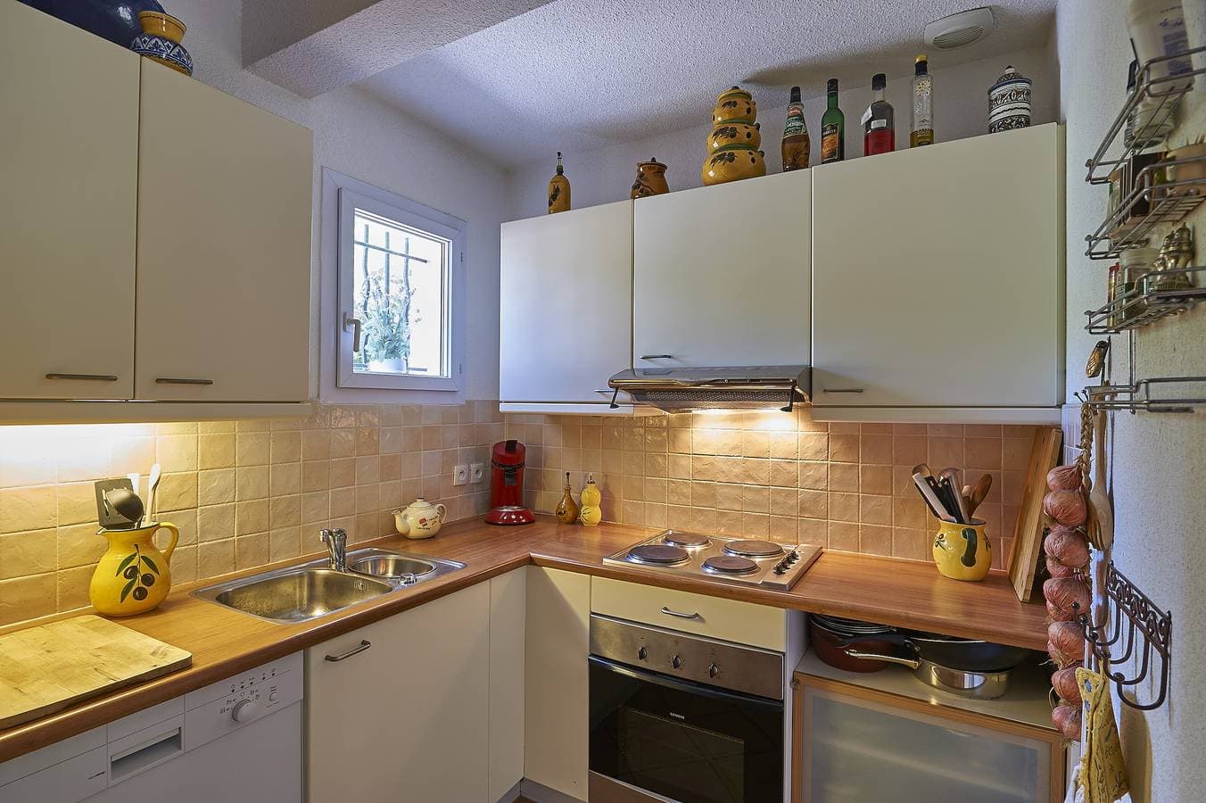 Foto 8 von 21: Ferienhaus für 6 Personen mit Pool