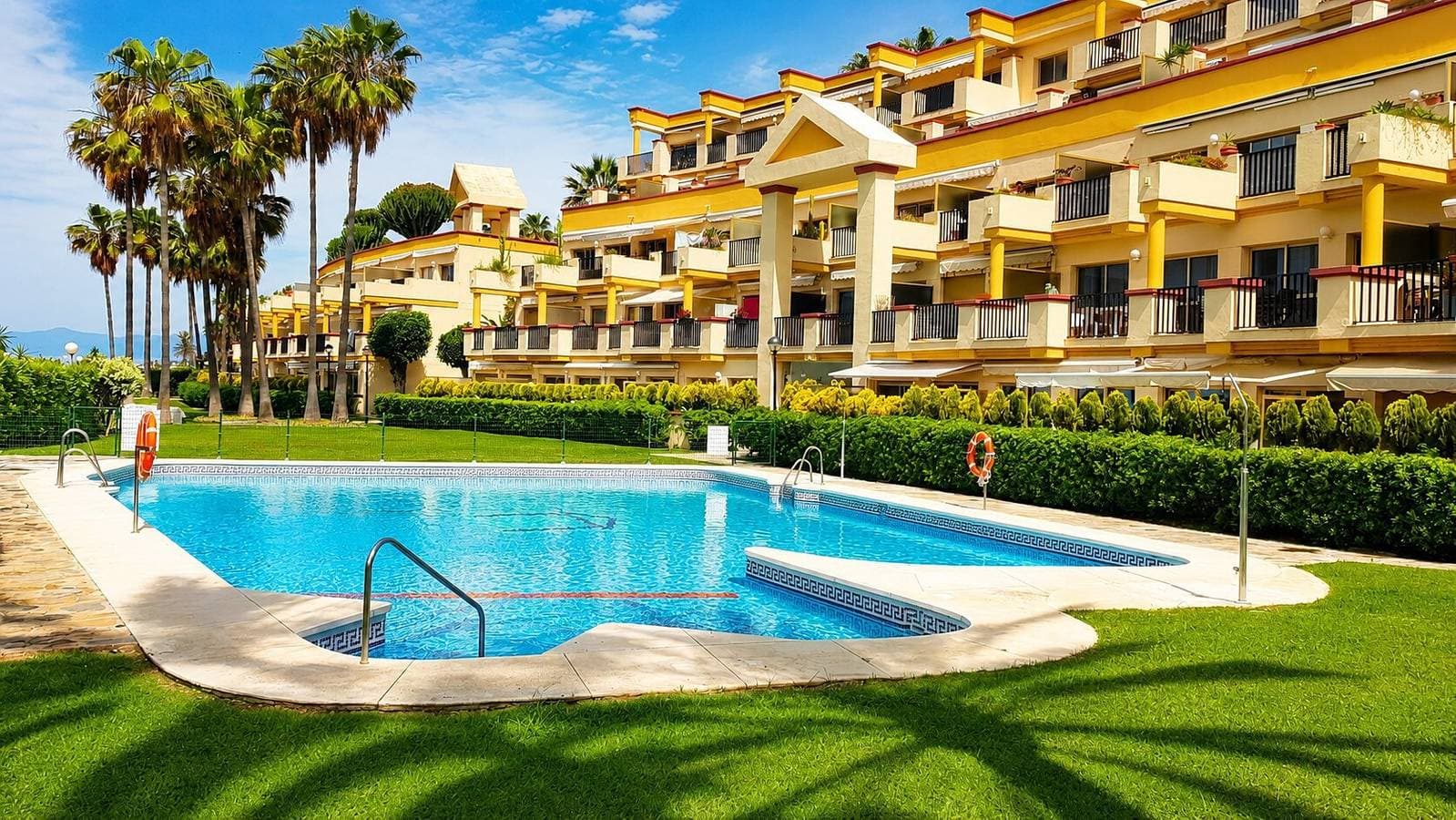 Planta Baja con Piscina Marbella 1