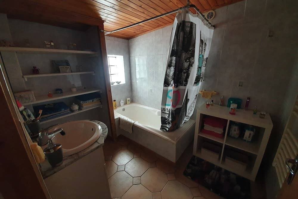Foto 4 von 7: 2 Bedroom Private vacation home in Carla-de-Roquefort