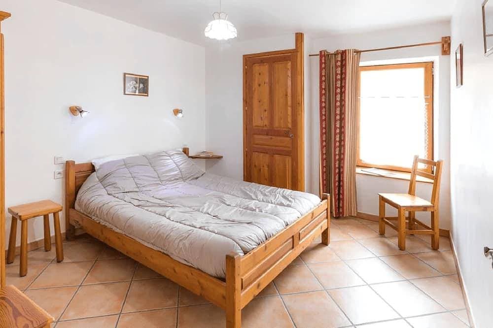 Foto 2 von 13: Gites Simond welcomes you to Arvieux in the heart of the Queyras Regional Park,