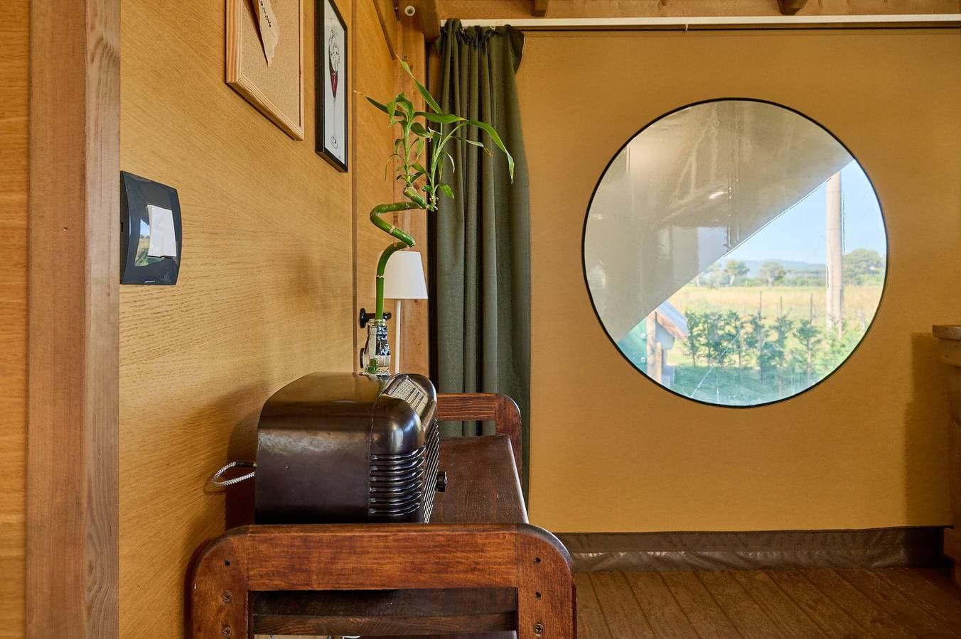 Foto 5 von 22: Einzimmerapartment 'Suite Glamping Vicino Al Mare' mit privater Terrasse und WLAN
