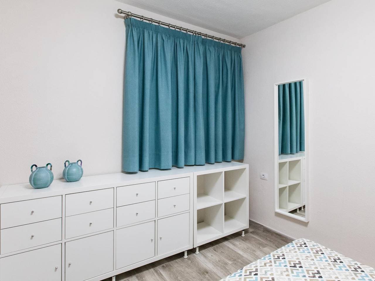 Foto 12 von 23: Ferienwohnung für 4 Personen mit Meerblick