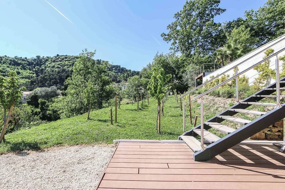 Foto 10 von 30: Californian house with pool near Nice