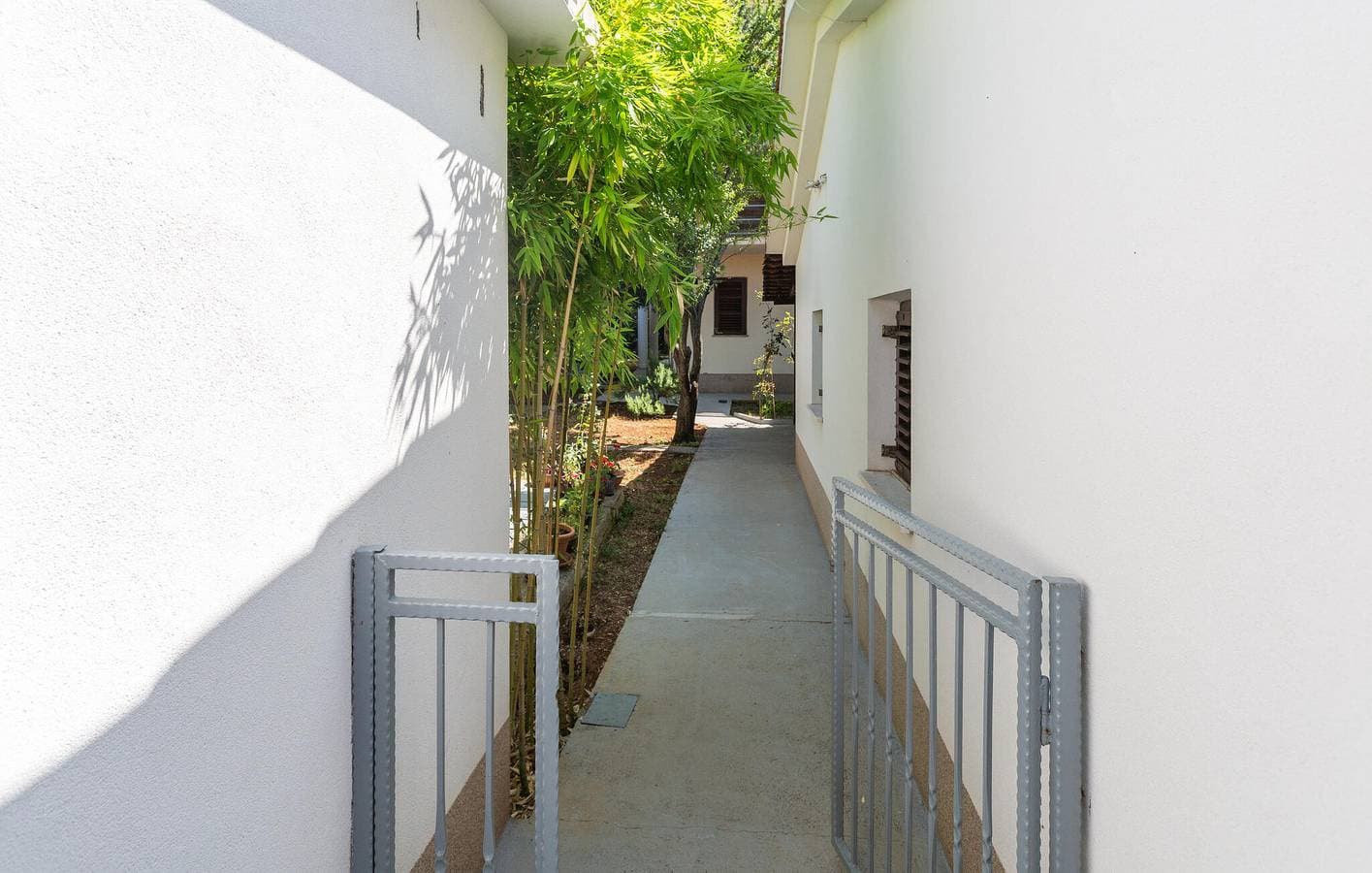 Foto 12 von 30: Charmante Ferienwohnung in Strandnähe mit WLAN, Terrasse und Parkplatz