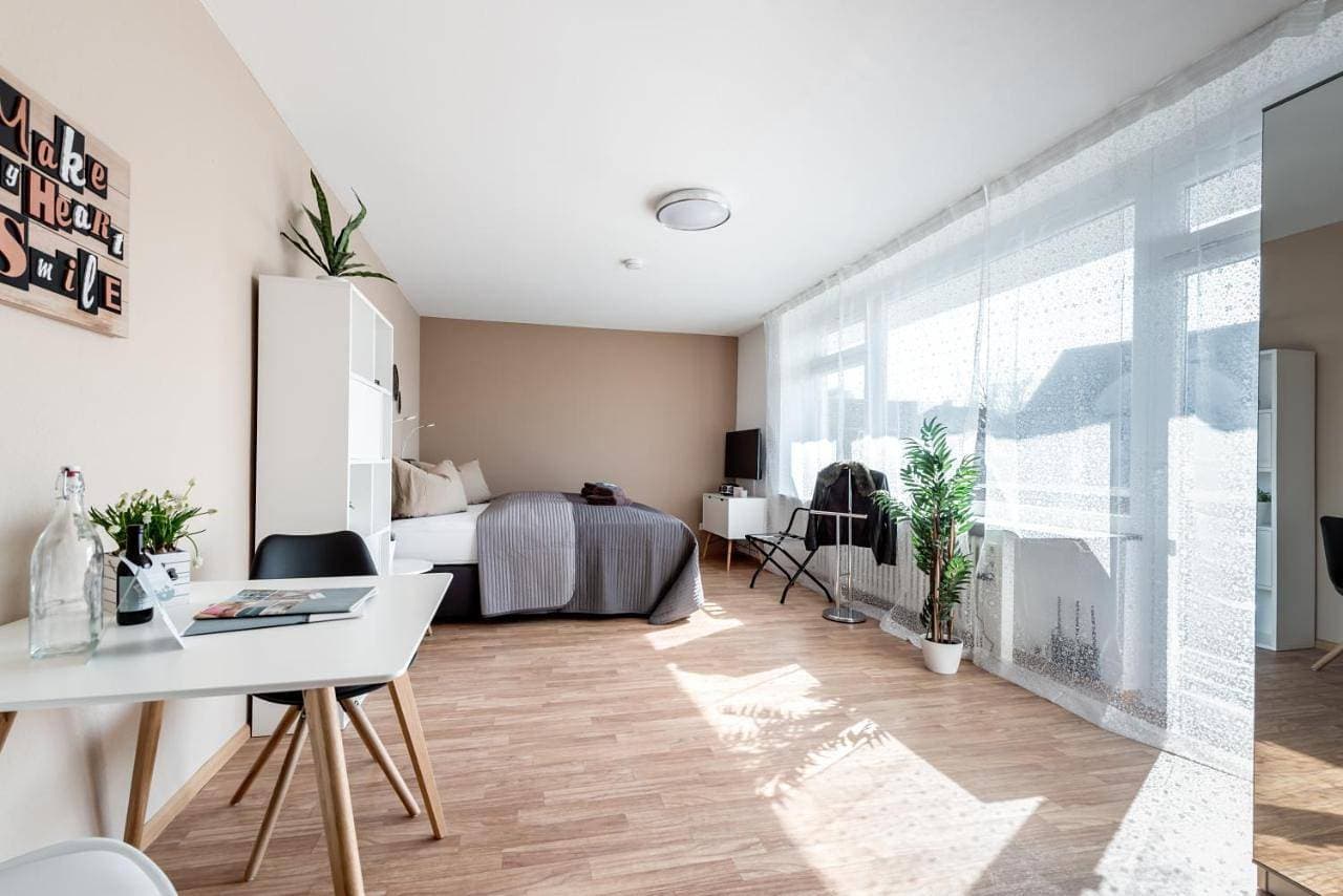 Foto 11 von 19: Studio Apartment with balcony 2