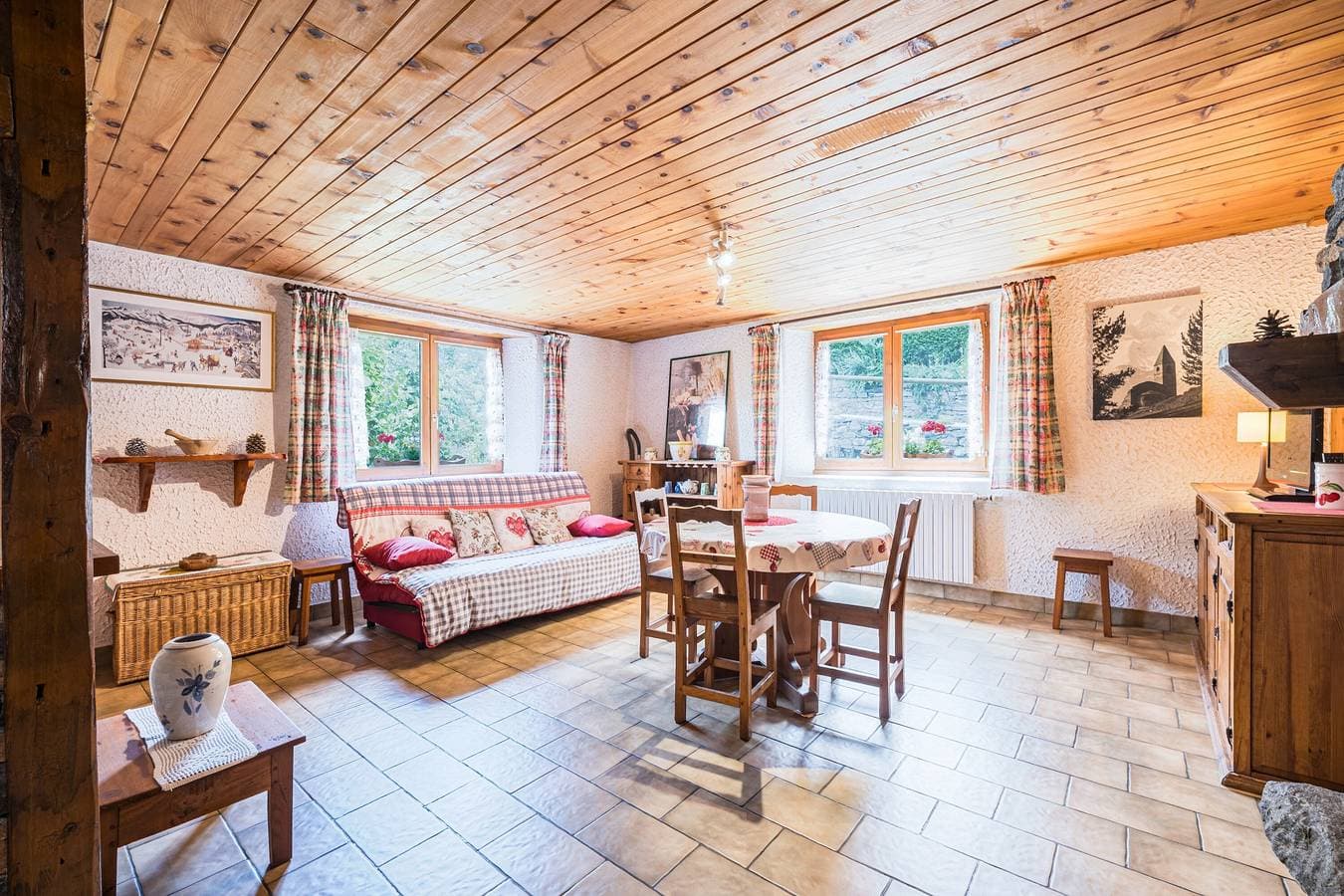 Foto 6 von 25: Ferienwohnung „Montagnard Savoyard“ mit Bergblick, privater Terrasse und WLAN