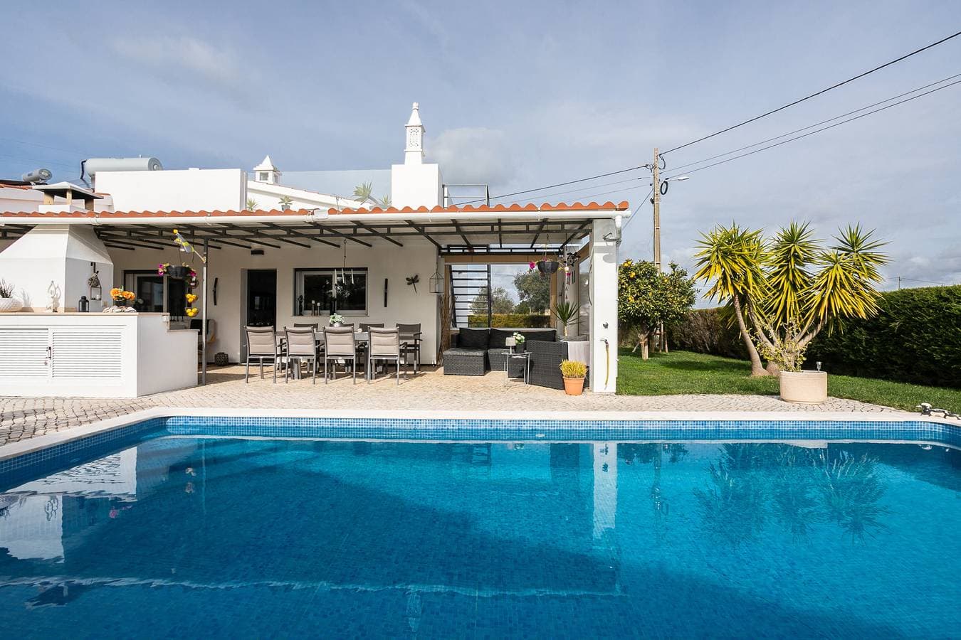 Charming Villa with Private Pool (4V4) 1