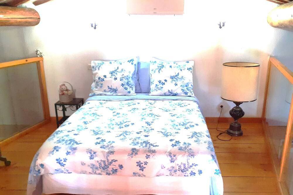 Foto 2 von 18: La Cigale Apartment-Villa 60 m² für 2 ps. in Provence, Schön Dorf nähe Avignon