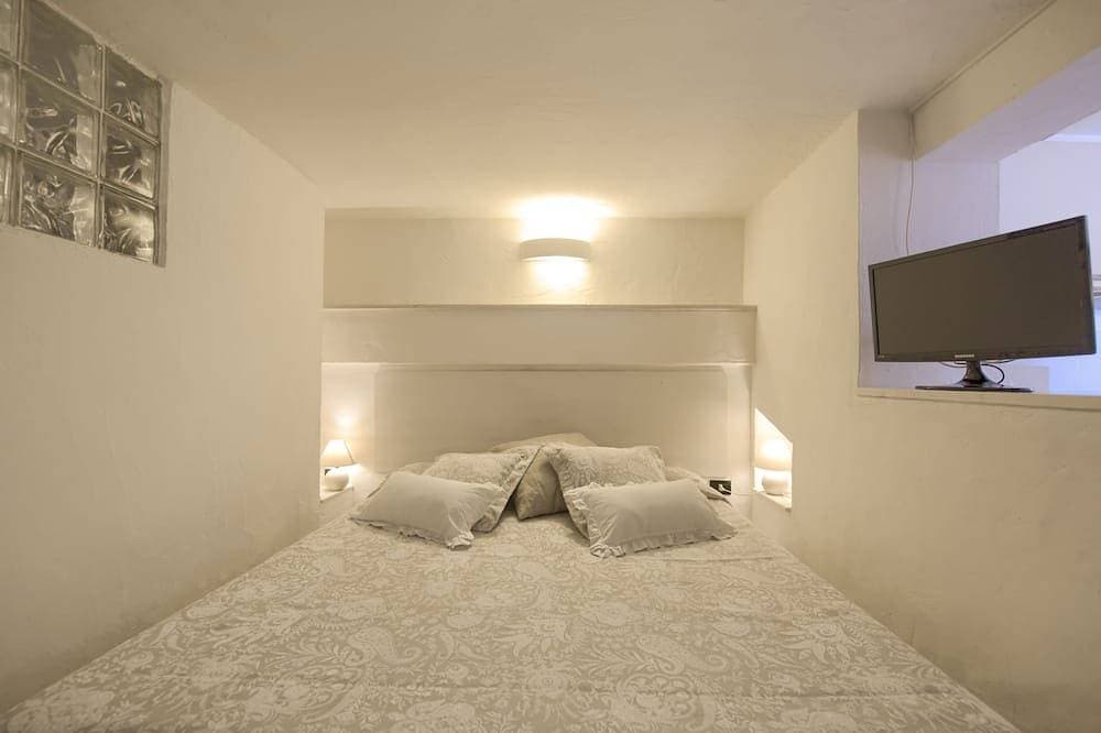 Foto 2 von 30: Studio Waterfront Cala Caterina, Villasimius, direct access to the beach, Wi-Fi