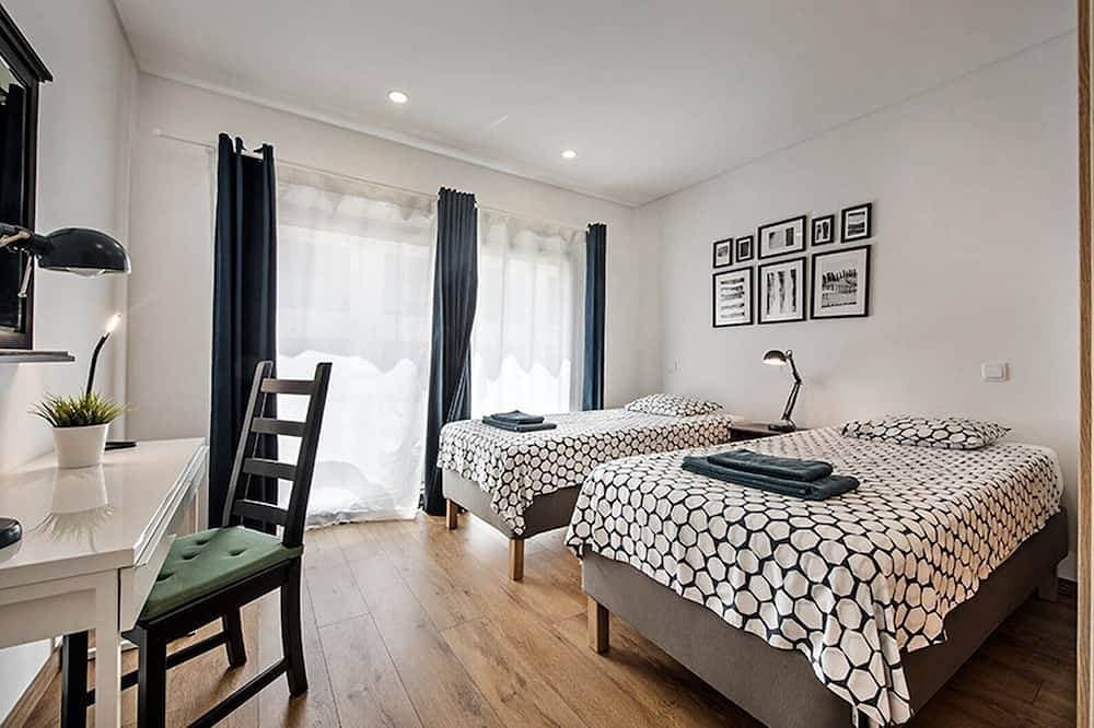 Foto 3 von 22: Modernes Luxusapartment mit eigener Süd- / Ostterrasse in der Nähe von Gran Plaza