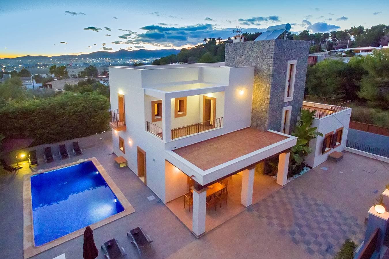 Villa 1