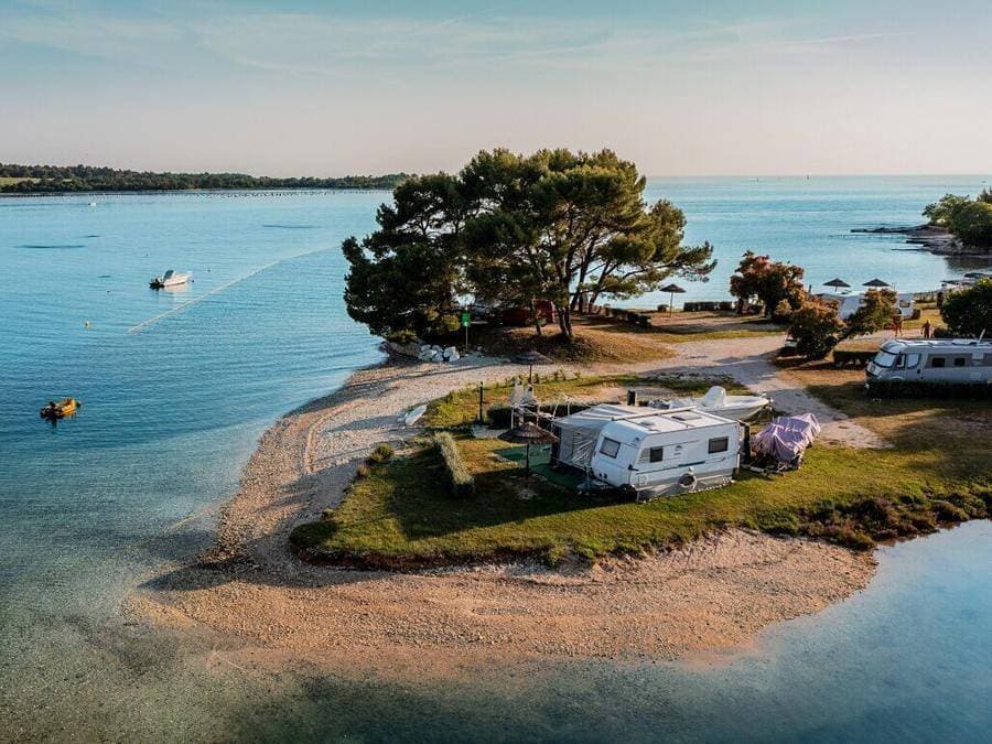 Foto 2 von 51: Naturist Camping Solaris - Safarizelt 5 personen - Safarizelt Luxe