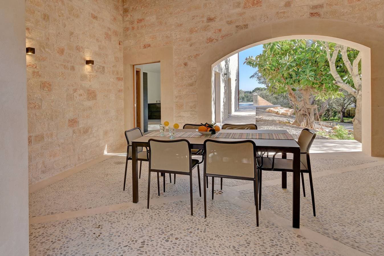 Foto 11 von 38: Luxury Cala D'or Villa | Casa Corso | 3 Bedrooms | Great Sea Views | Bright and Modern
