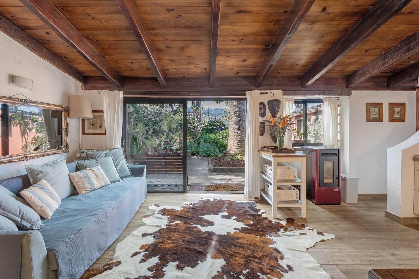 Foto 4 von 37: Ferienhaus 'Casa  Palmera' mit Meerblick, Teideblick und Vulkan-Garten
