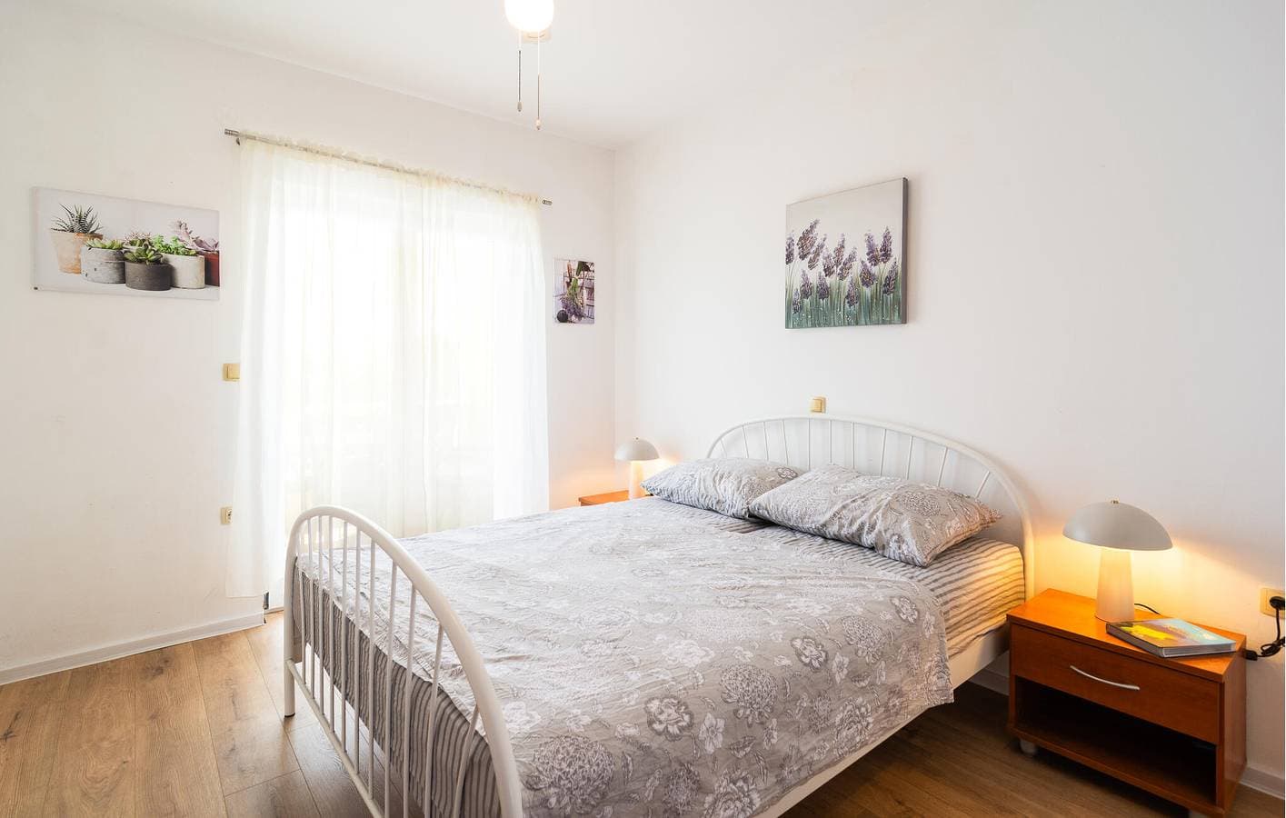 Foto 11 von 19: Apartment mit Meerblick, Terrasse, WLAN und Parkplatz – 2,5 km vom Strand entfernt