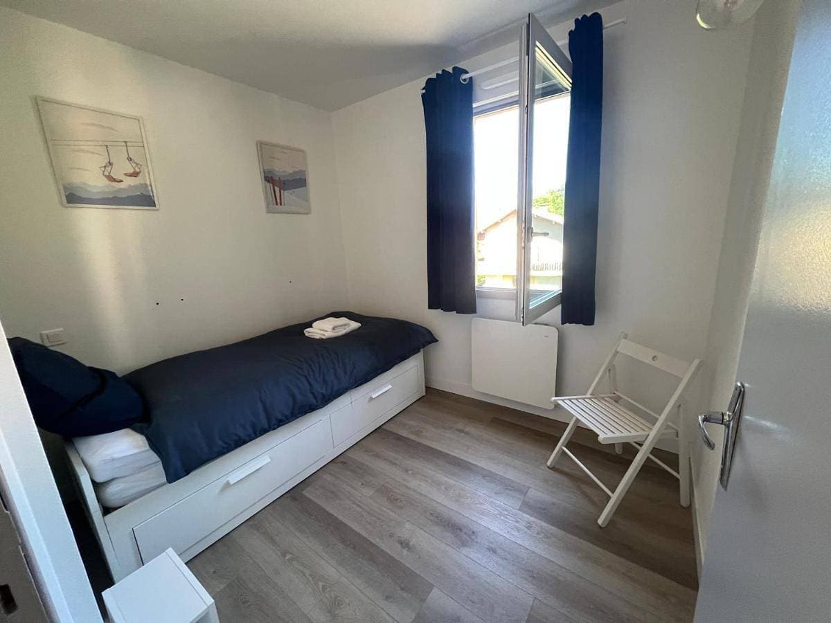 Foto 5 von 11: Two-Bedroom Apartment