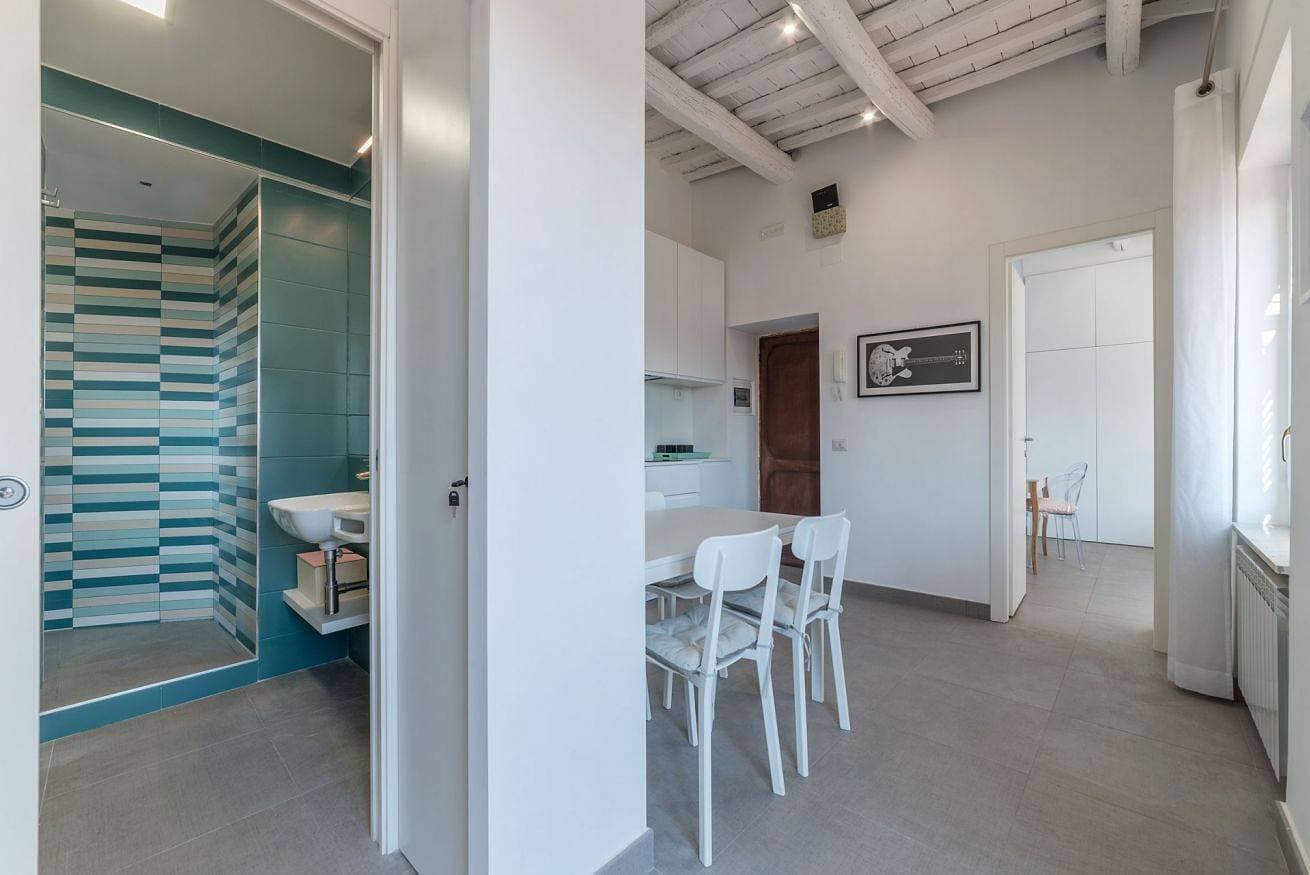 Foto 8 von 32: Ferienwohnung für 2 Personen mit Balkon/Terrasse