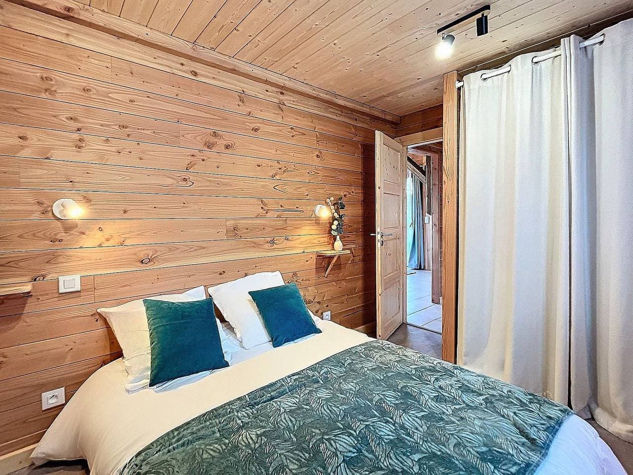 Foto 6 von 19: Komfort-Chalet 6 Pers. mit Parkplatz und WLAN in Le Corbier