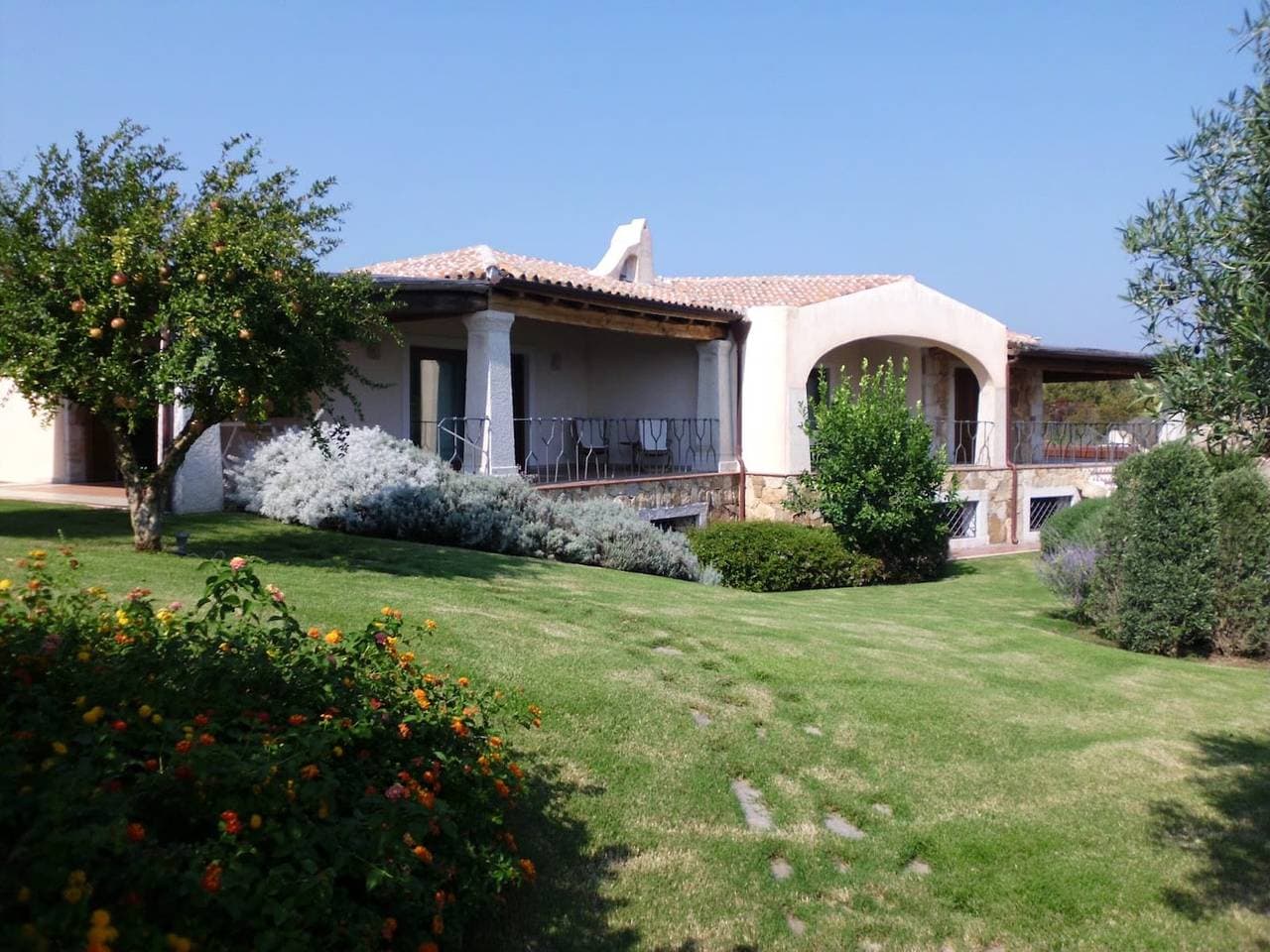 Foto 2 von 38: Villa Lilly 2