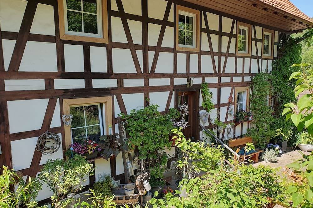 Ferienwohnung Am Wolfersbach 1