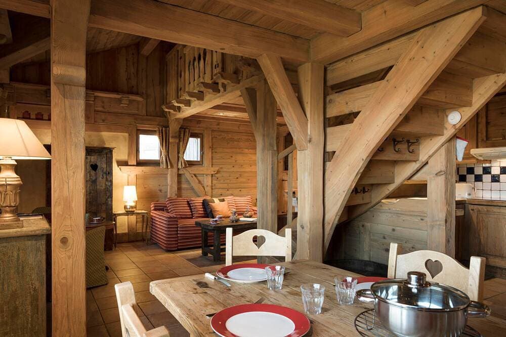 Foto 6 von 16: Courchevel 1850 Duplex Mezzanine 6 Pers, Ski-in/Ski-out, Parkplatz